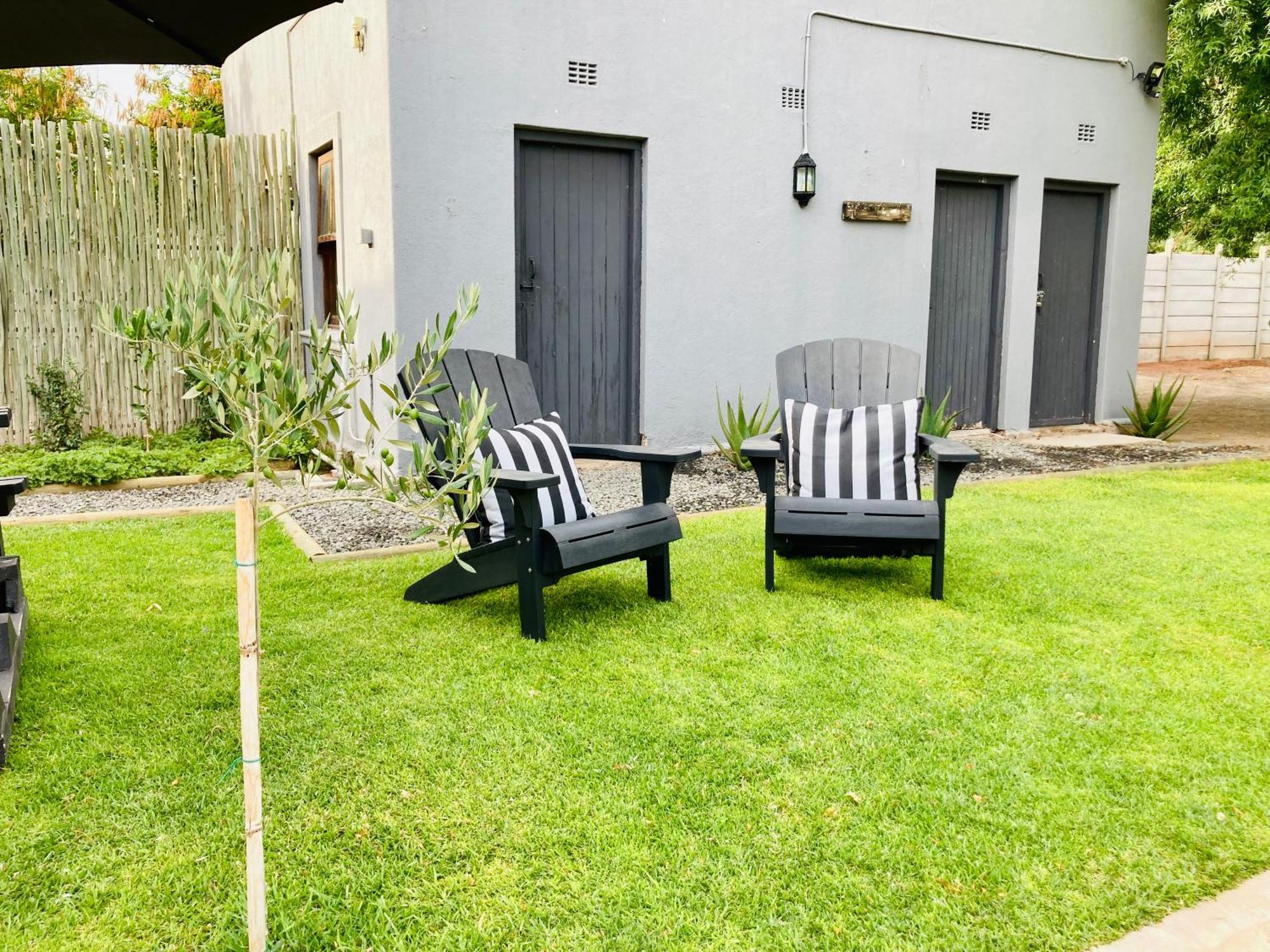 The Merino Guest House Beaufort West Dış mekan fotoğraf