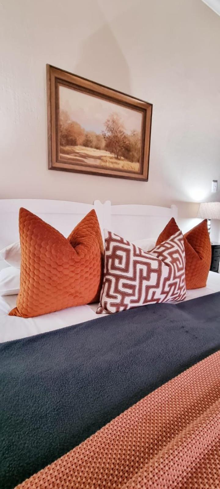 The Merino Guest House Beaufort West Dış mekan fotoğraf